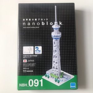 Nanoblock micro-sized building block